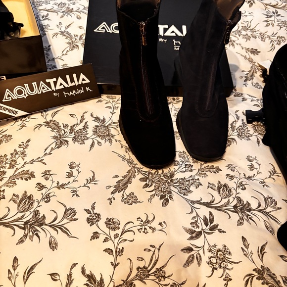 Aquatalia winter boots weatherproof - Picture 1 of 2